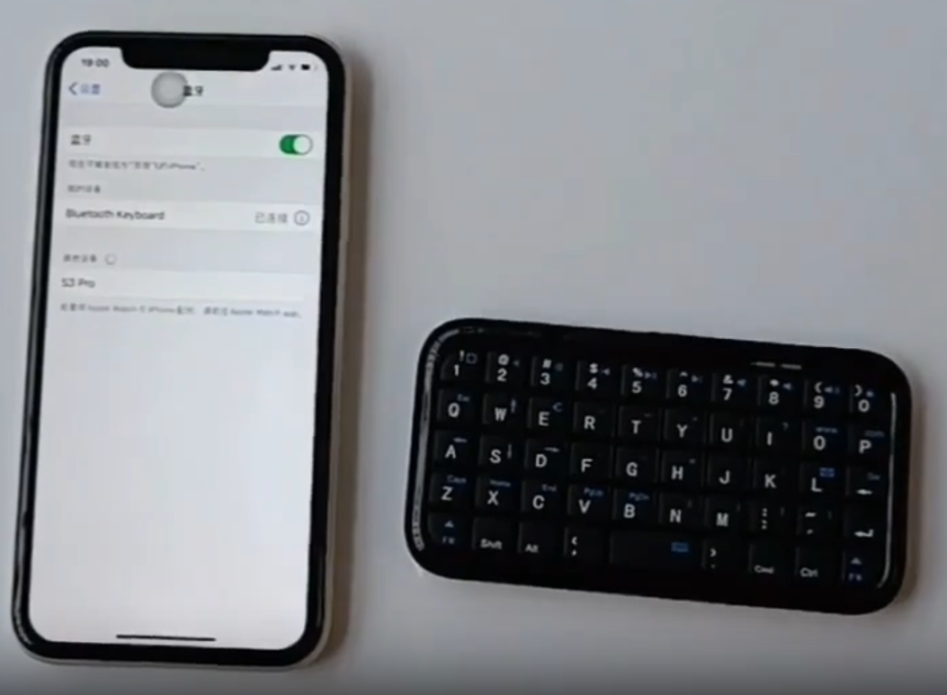 MiniKey Bluetooth Keyboard